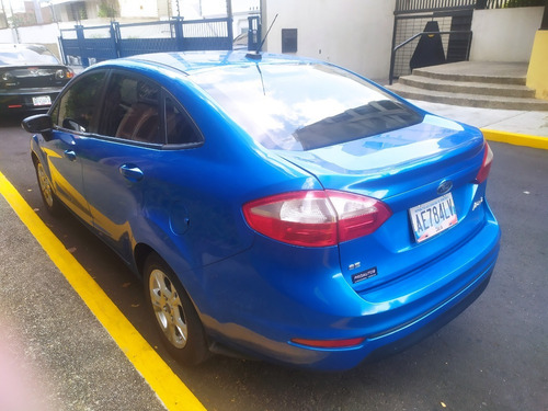 Imagen 4 de 8 de Ford
