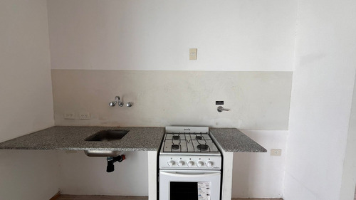 Departamento Monoambiente En Venta En Villa Elvira, La Plata,