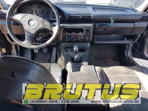 Imagem 2 de 10 de Bmw 318 1995 Sucata Baixada Para Retirada De Pecas
