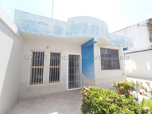 Casa En Venta Turmero El Macaro Urb. Jabillar 24-660 Ap.