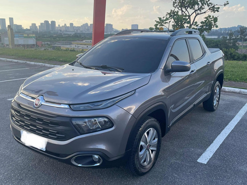 Fiat Toro 1.8 16v Freedom Flex 4x2 Aut. 4p