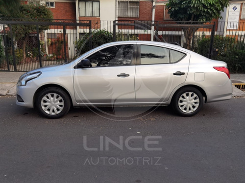 Nissan Versa 1.6 Drive At 2017