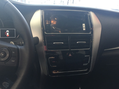 Yaris Hb Xls Pack Cvt Reserva Cupo Ahora Mr