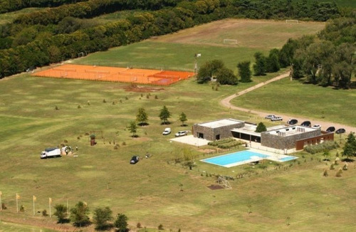 Lote En Venta De 960m2 Ubicado En San Sebastián