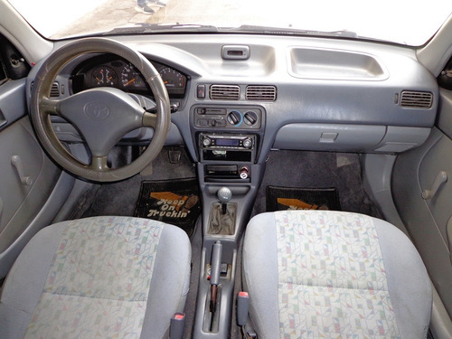Imagen 7 de 10 de Toyota Starlet 1997 1.3 Sincrónico