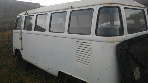 Imagem 7 de 10 de Volkswagen Vw Bus Kombi Antiga P/ Restauração Geral Samba Bu