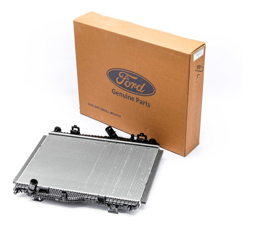 Imagen 3 de 7 de Radiador De Agua Ford Fiesta Kinetic Design