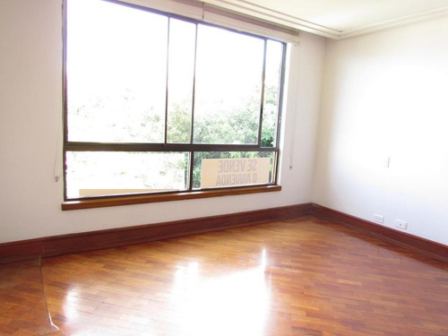 Imagen 2 de 13 de Apartamento En Venta En El Poblado Astorga