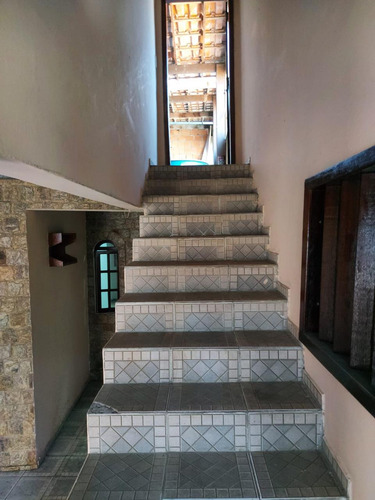 Vende-se Casa Em Cabo Frio Próxima Da Praia!