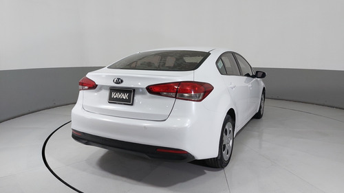 Kia Forte 2.0 L