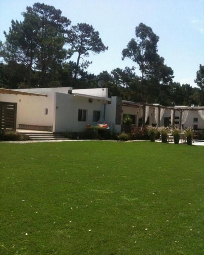 Casa En Venta De 3 Dormitorios En Pinares