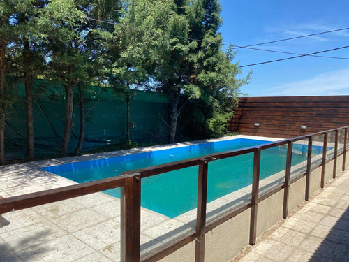 Imagen 16 de 17 de Cabaña Duplex Alquiler Nueva Atlantis 4 Y 5 Personas Pileta