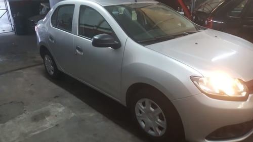 Renault Logan 2017 1.6, Titular / Nafta / 106.000 Km