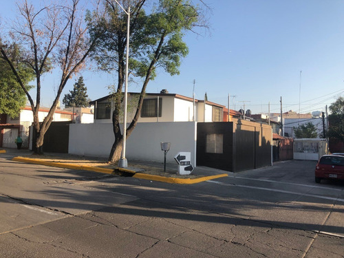 Imagen 1 de 14 de Casa Lista Para Habitar Cerca Gustavo Baz Y Plaza Satélite