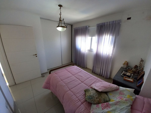 Se Vende Duplex 3 Dormitorios Pileta Poeta Lugones