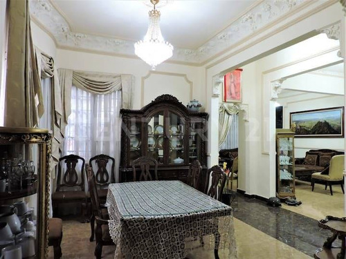 Imagen 10 de 26 de Casa En Venta En Roma Sur, Cuauhtémoc. Rcv-238