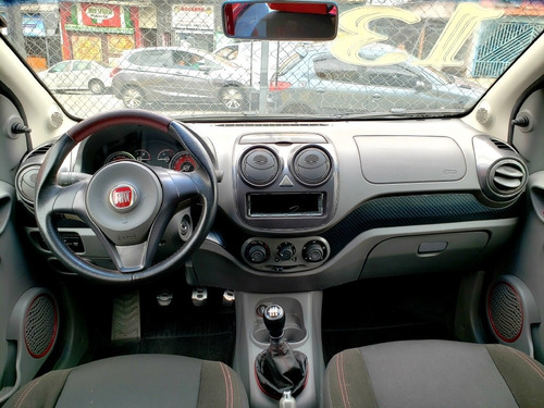 Fiat Palio 1.6 16v Sporting Flex 5p 2013
