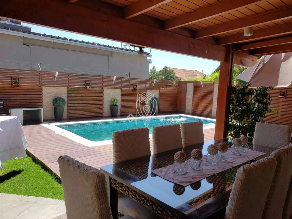 Imagen 1 de 18 de Casa En Venta En Peñalolén
