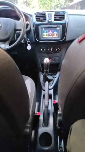 Renault Sandero EXPRESIÓN 1.6 MECÁNICO