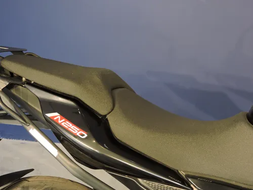 Bajaj Pulsar N 250 2024