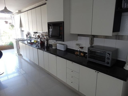 Imagen 10 de 16 de Apartamento Venta De Categoria 3 Dormitorios 4 Baños, 2 Garajes. Muy Amplio Con Vistas Al Mar!!!