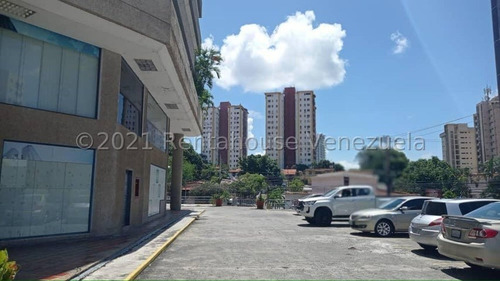 Imagen 16 de 30 de Local Comercial Centro Comercial Rio Lama,,,///avenida Lara Barquisimeto Estado Lara ///maría Gabriella Mendoza 04245824398**//