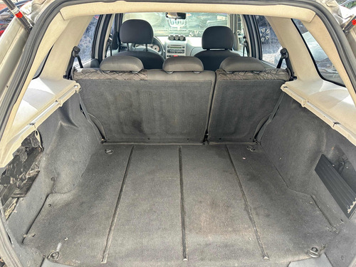 Fiat Palio 1.8 Adventure Locker