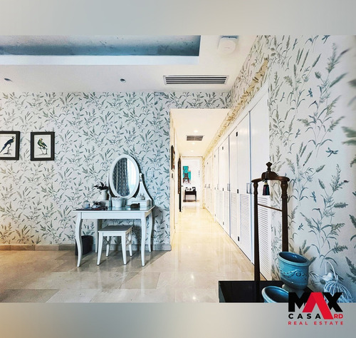 Imagen 24 de 30 de Lujoso Apartamento En Venta En El Centro De Piantini 400m2