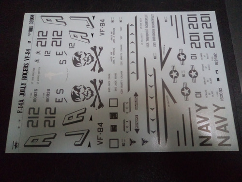 Adesivos Decal Set Escala 1/32 Para Gruuman F-14 A Tomcat (Usado)