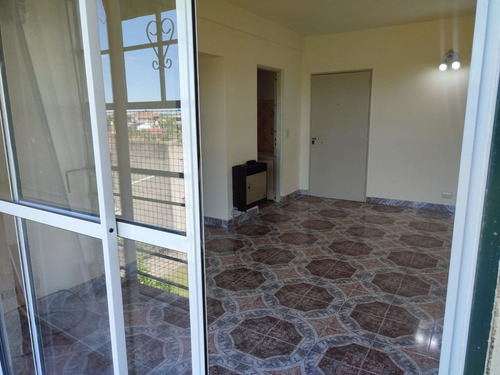Departamento 4 Amb Venta I.casanova, Con Balcón