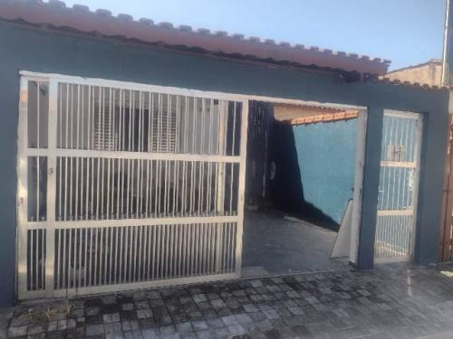 Imagem 2 de 8 de Casa Com 02 Dormitórios Em Mongaguá/sp | 9327-pc