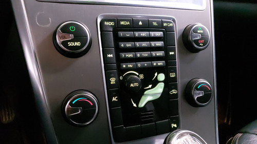 Volvo XC60 2.0 ADDITION AT