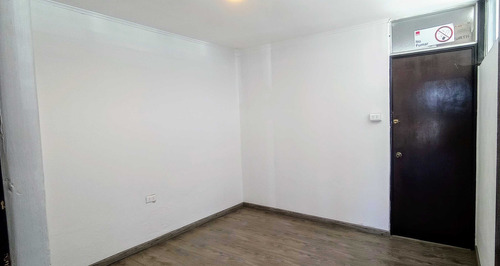 Arrienda Amplio Local Comercial Talca (90534)
