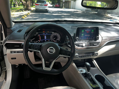 Nissan Altima 2020