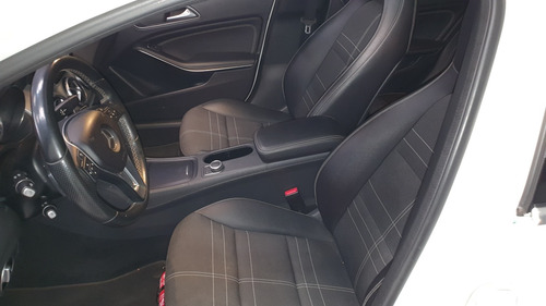 Mercedes-Benz Classe GLA 2.0 Vision Turbo 5p