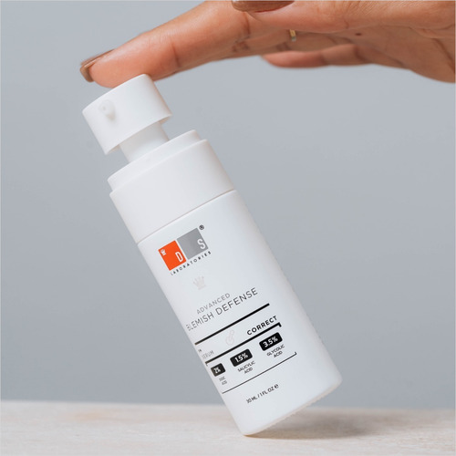 Advanced Blemish Defense Perfecting + Rejuvenating