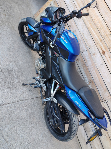 Pulsar Ns 200 Modelo 2015 Excelente Estado Accesorios Nuevos