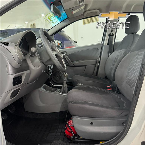Fiat Palio 1.0 MPI ATTRACTIVE 8V FLEX 4P MANUAL