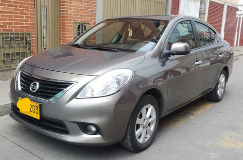 Nissan Versa 1.6 Advance