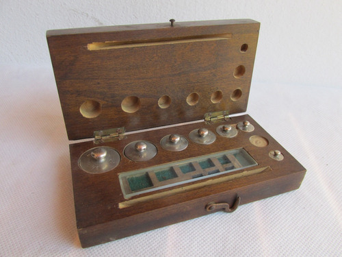 Antiguo Pesero De Precision Casi Completo Con Estuche #l