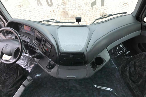 Imagem 9 de 11 de Mercedes Bens Actros 2646