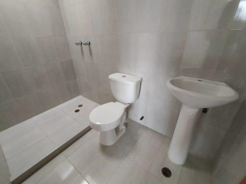Imagen 15 de 30 de Casas En Venta Intercomunal Cabudare Mls #22-15525 Rg 0424-6724337