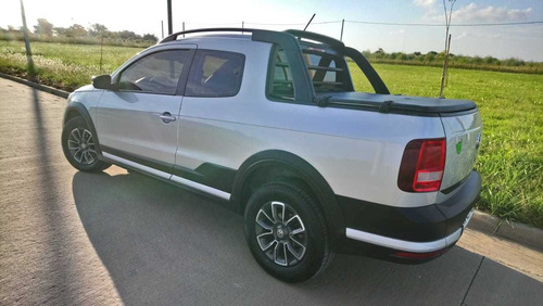 Volkswagen Saveiro 1.6 Cross Gp Cd 101cv Pack High 2016