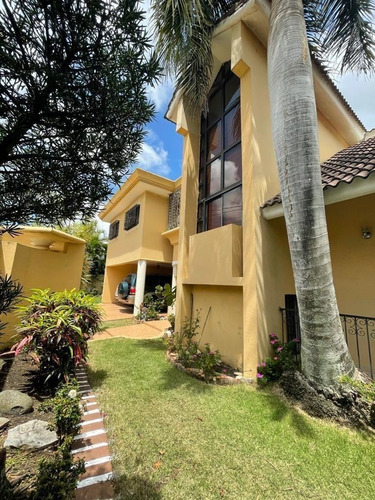 Imagen 15 de 24 de Preciosa Casa En Venta En Villa Olga