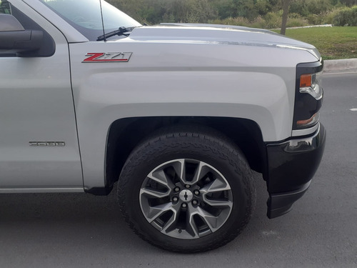 Chevrolet Silverado 5.4 2500 Cab Ext Ls V8 4x2 At