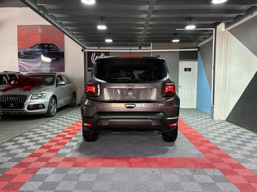 Jeep Renegade 1.3 Latitude Fwd At
