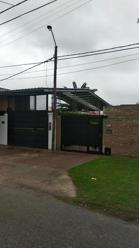 Casa En Venta - 3 Dormitorios 2 Baños - 400mts2 - San Carlos, La Plata