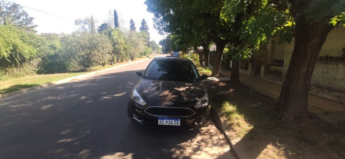 Imagen 2 de 6 de Ford Focus Titanium Sedan Mt