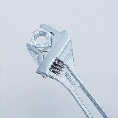 Llave inglesa ajustable (Largo: 150 mm)