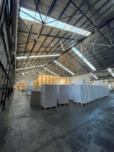 Imagen 8 de 18 de Depósito/galpon En Alquiler Ideal Logistica 5400m2 - Quilmes Oeste